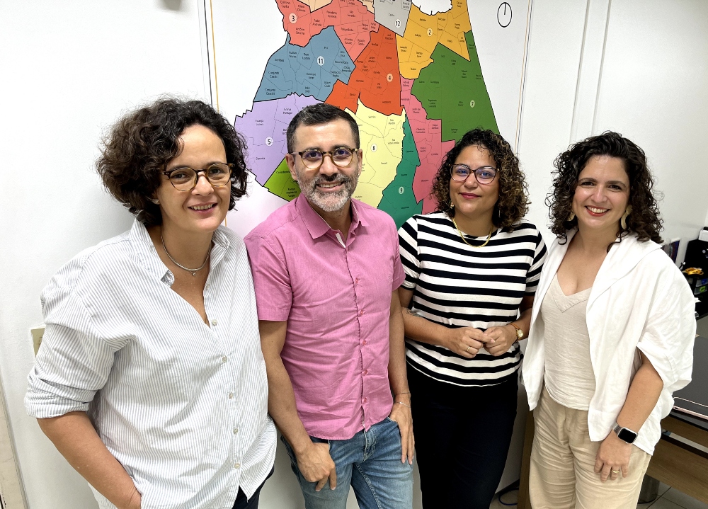 Da esquerda para a direita: Elisângela Teixeira, Magela Lima, Izabel Accioly e Larissa Menescal