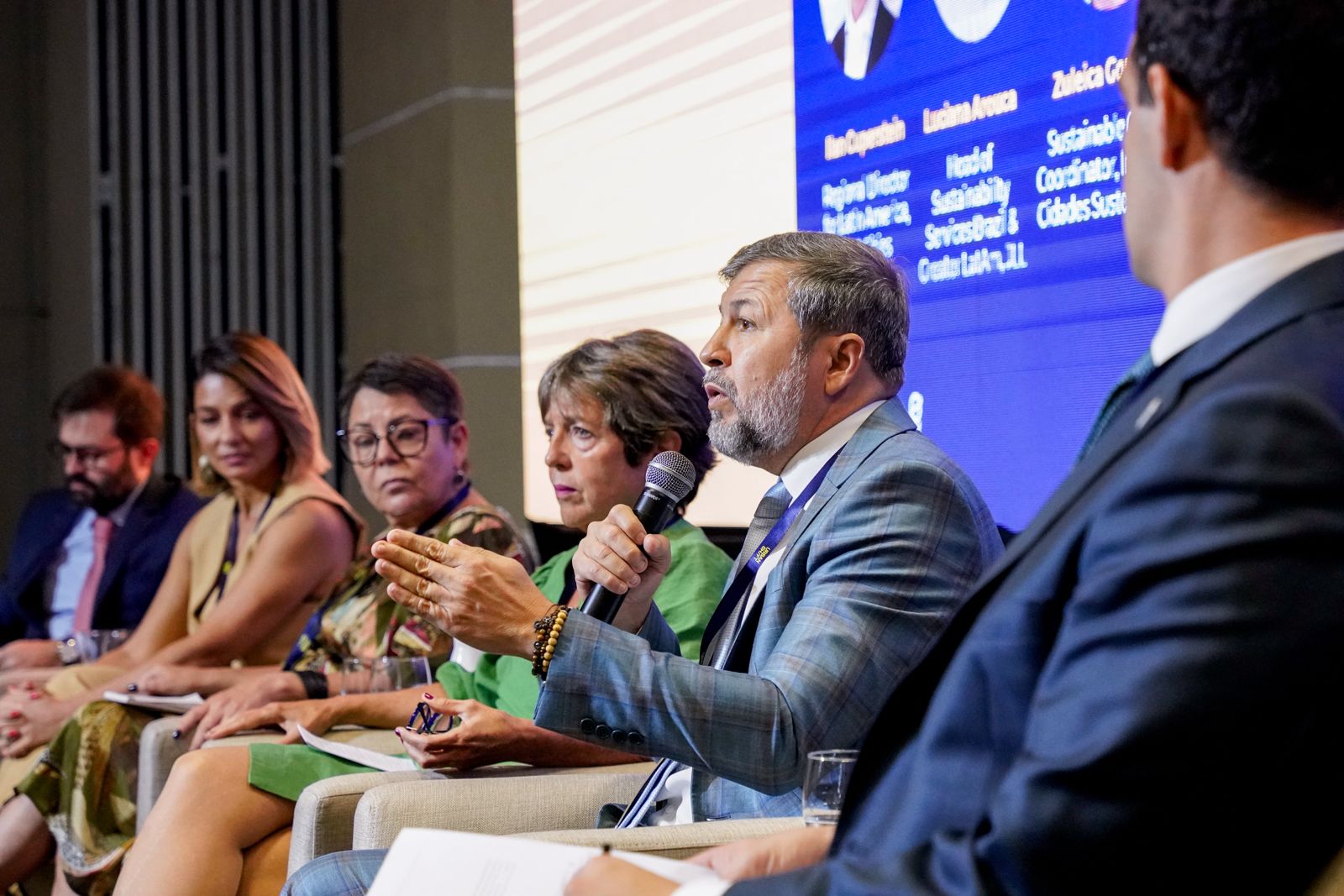 Projeto foi apresentado pelo vice-prefeito de Fortaleza, Élcio Batista e pela secretária municipal das Finanças, Flávia Teixeira (FOTO: Jamia Figueirêdo)
